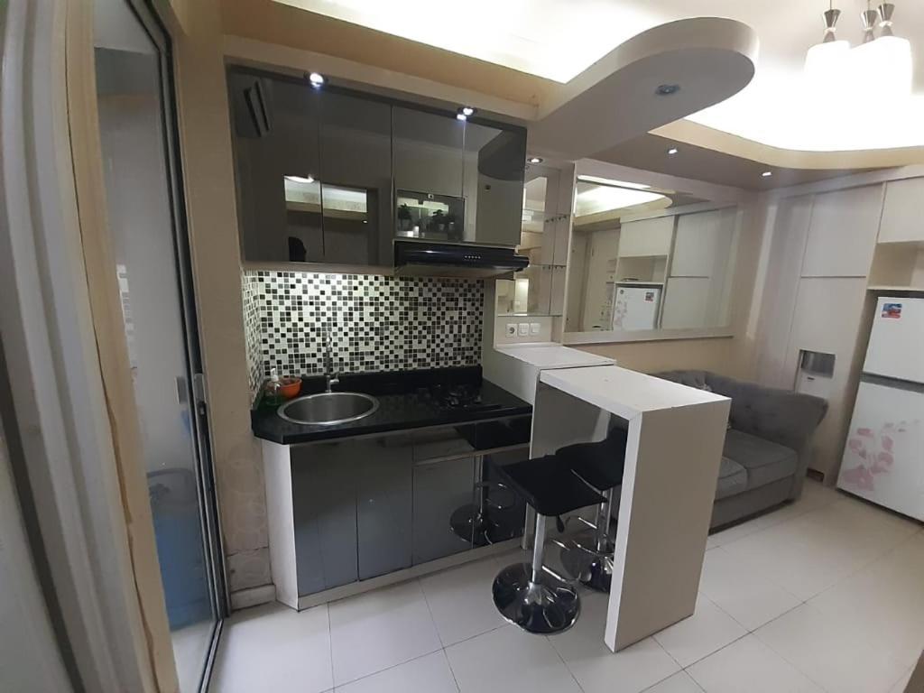 ג'קרטה Apartemen Bassura City By Globy Property מראה חיצוני תמונה